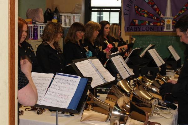Image for event: Sunday Afternoon Concert: Holiday Handbells