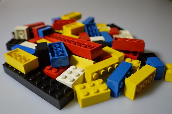Image for event: LEGO Make and Take