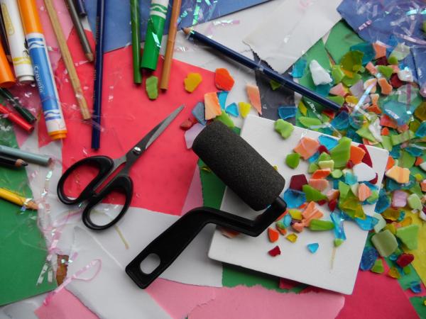 Image for event: Drop-in Crafts